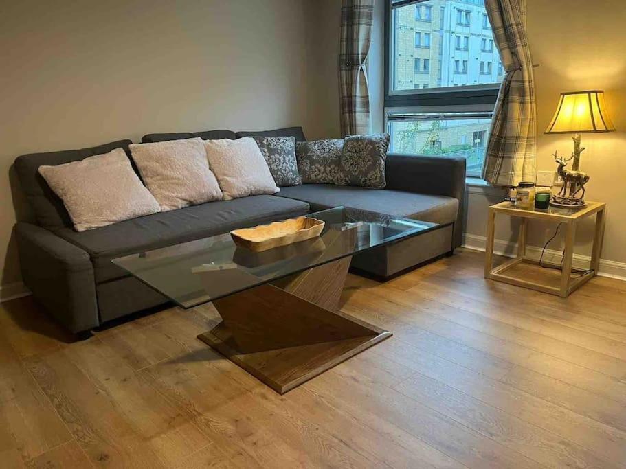 Modern Edinburgh Apartment 2 Bedrooms & Two Bathrooms Exteriör bild