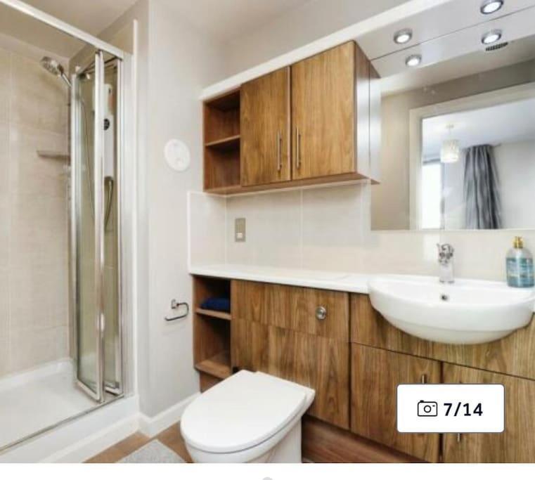 Modern Edinburgh Apartment 2 Bedrooms & Two Bathrooms Exteriör bild